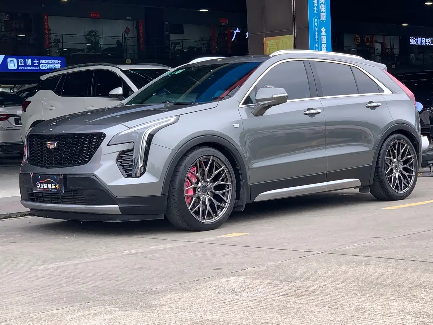 Cadillac XT4 2018 28T FWD Leading Edition