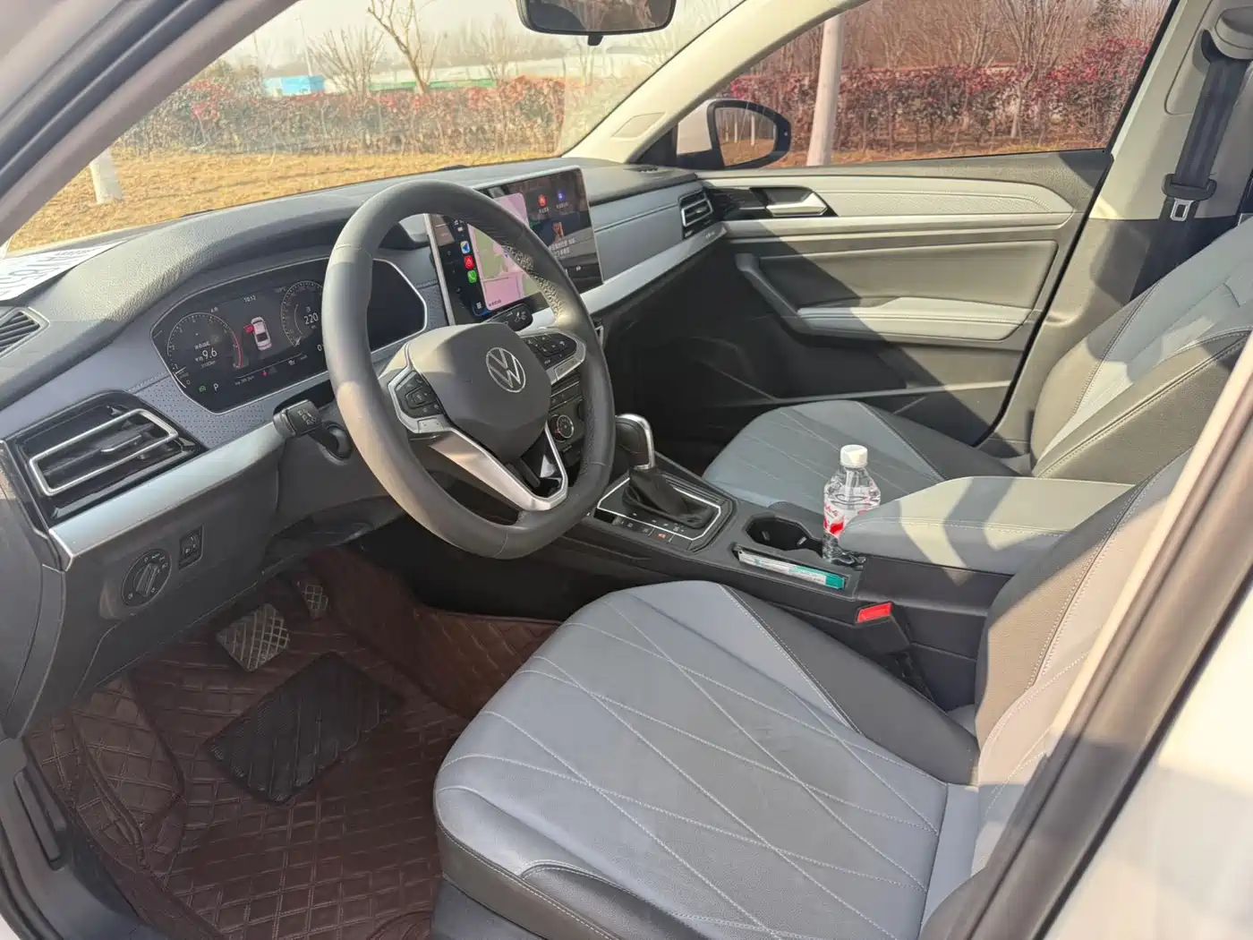 Volkswagen Lavida 2023 1.5L Auto Five Million Edition фото 4
