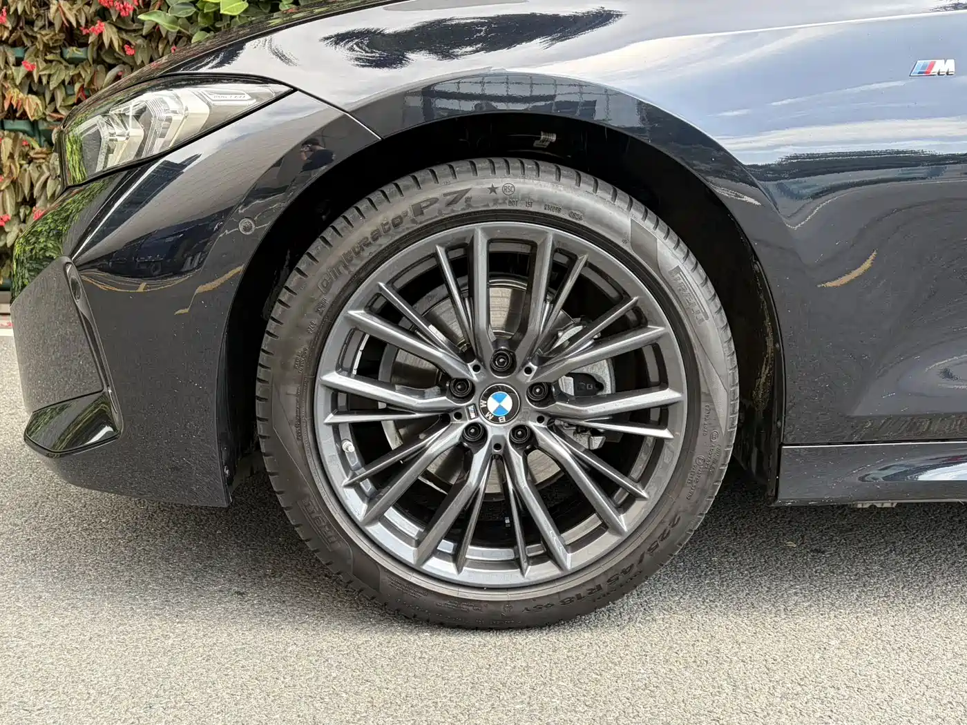 BMW 3 Series 2024 325Li M Sport Shadowline Package фото 7