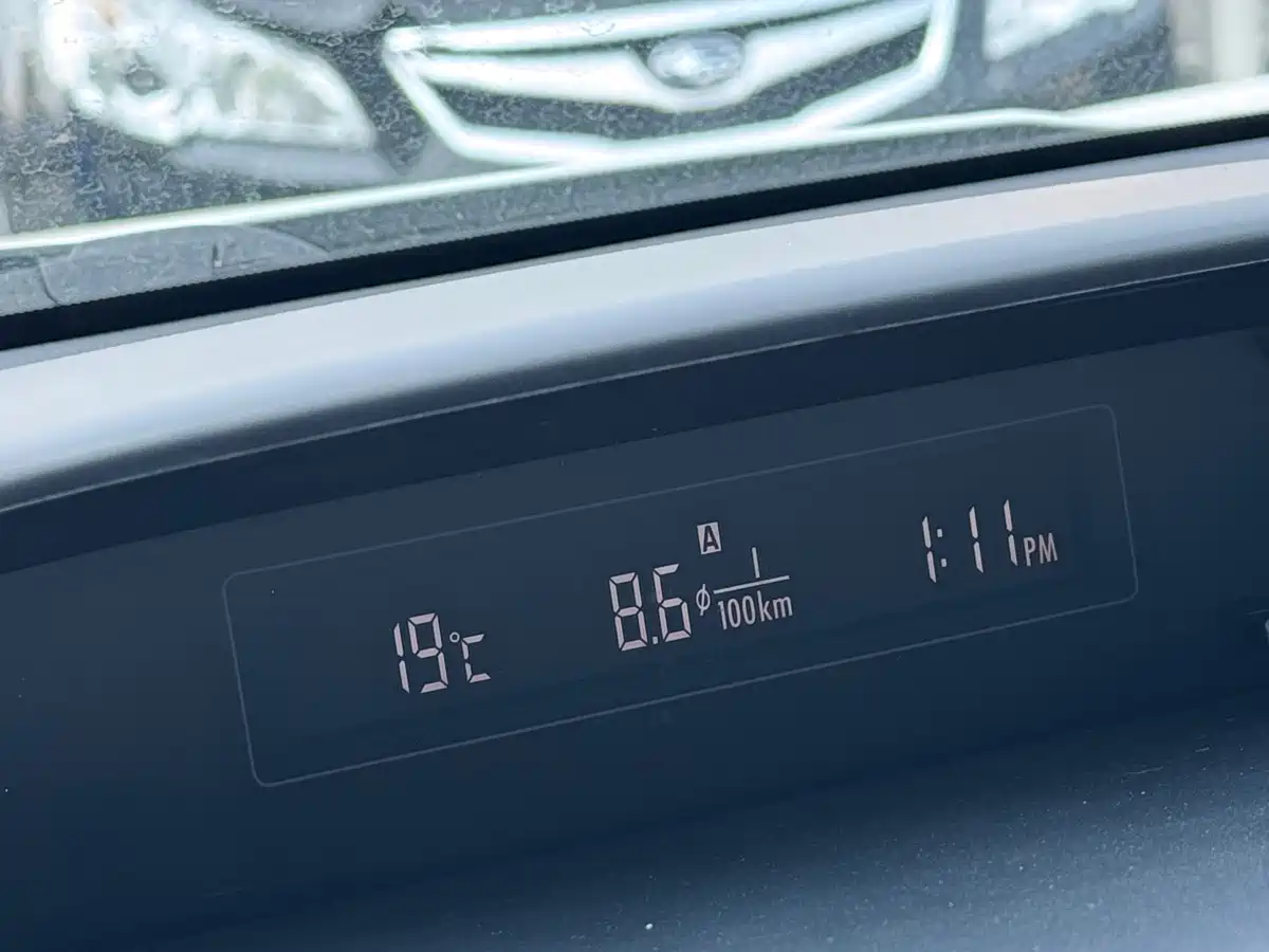Subaru Forester 2014 2.5i Automatic Elite Edition фото 17