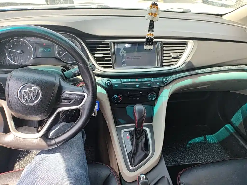 Buick Excelle 2015 15N Automatic Progressive фото 10