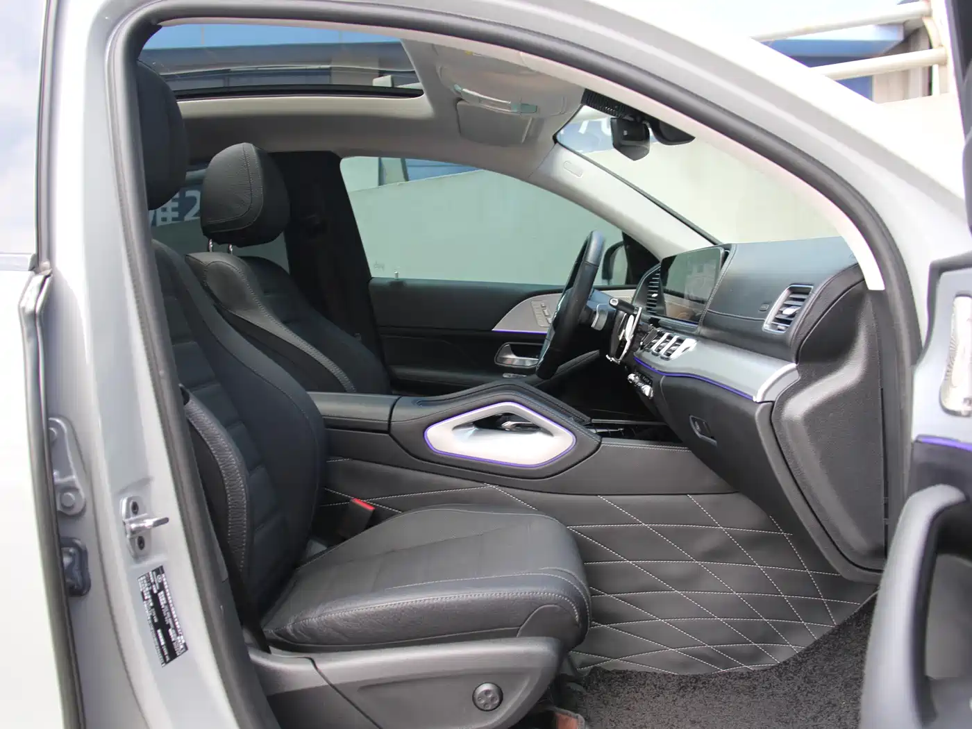 Mercedes-Benz GLE Coupe 2025 GLE 450 4MATIC Coupe SUV Fashion фото 15