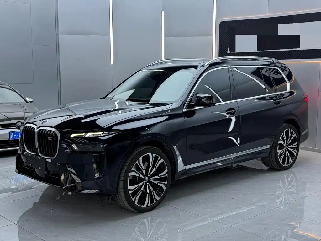 BMW X7 M60i 2023 xDrive M60i