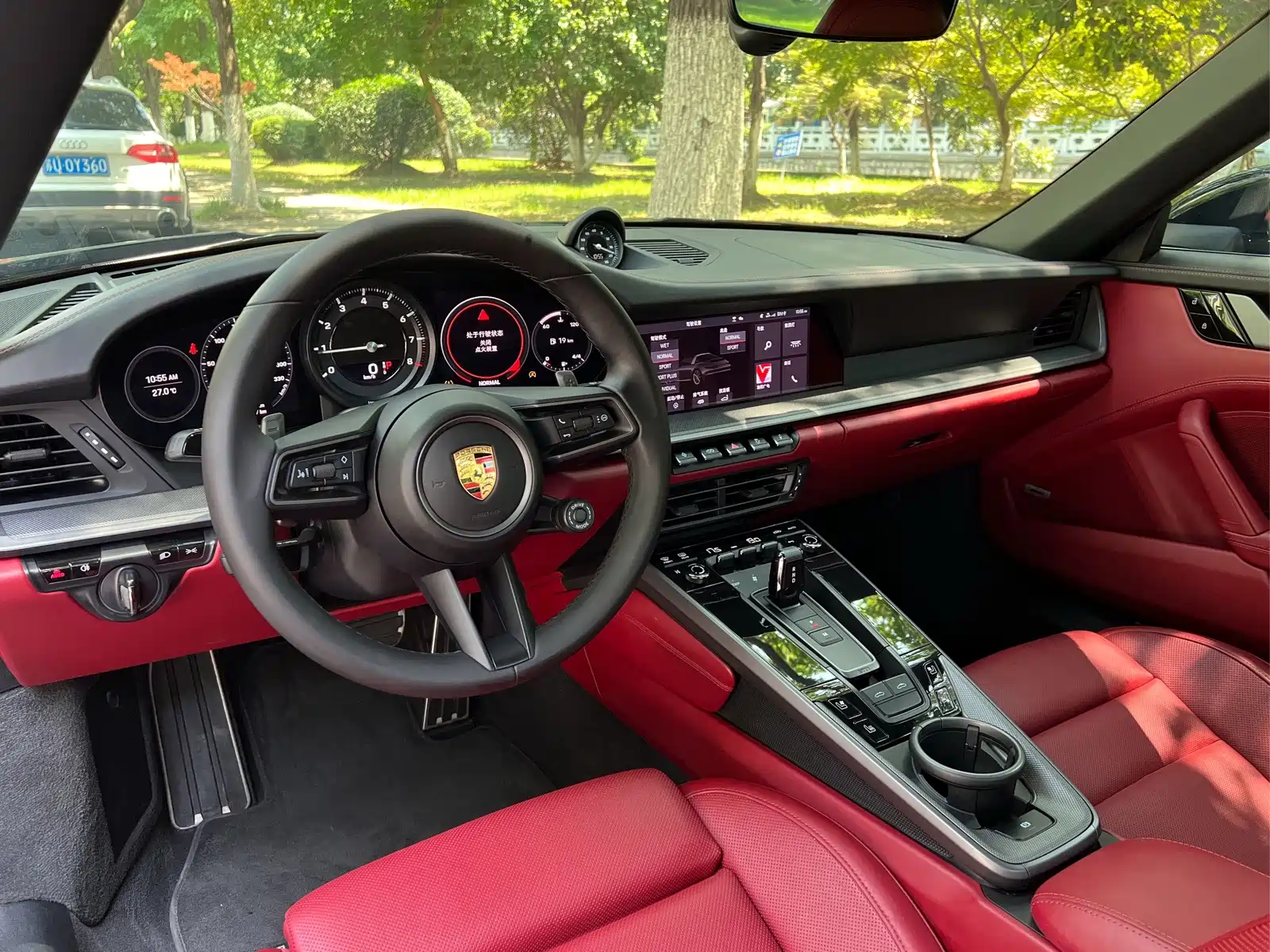 Photo 16 - Porsche 911