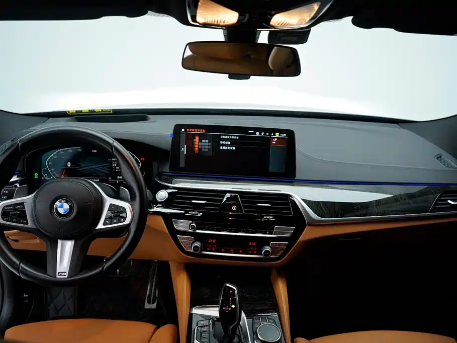 BMW 6 Series GT 2022 Model 630i M Sport Package фото 3