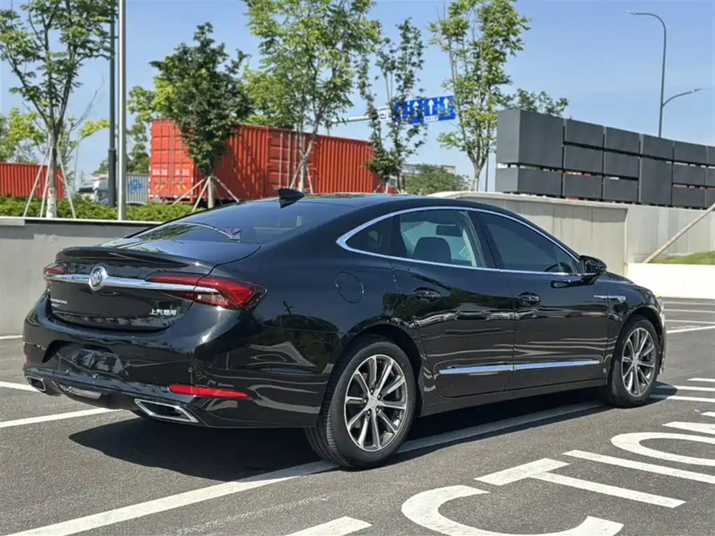 Buick LaCrosse 2022 652T Luxury фото 12