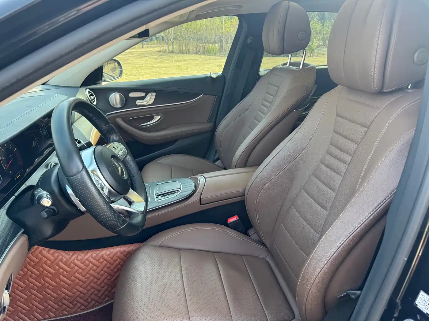 Mercedes-Benz E-Class 2019 Facelift E 300 L Sport Luxury фото 11