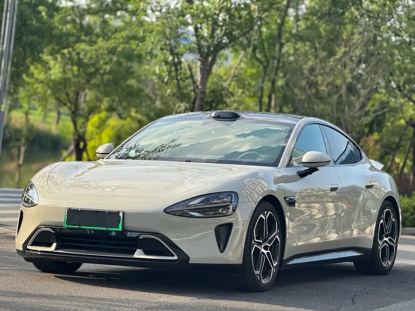 XIAOMI CAR XIAOMI SU7