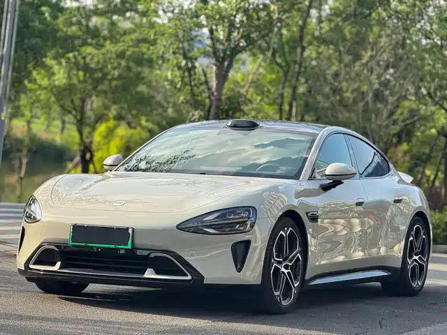 XIAOMI CAR XIAOMI SU7