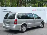 Photo 5 - Buick GL8