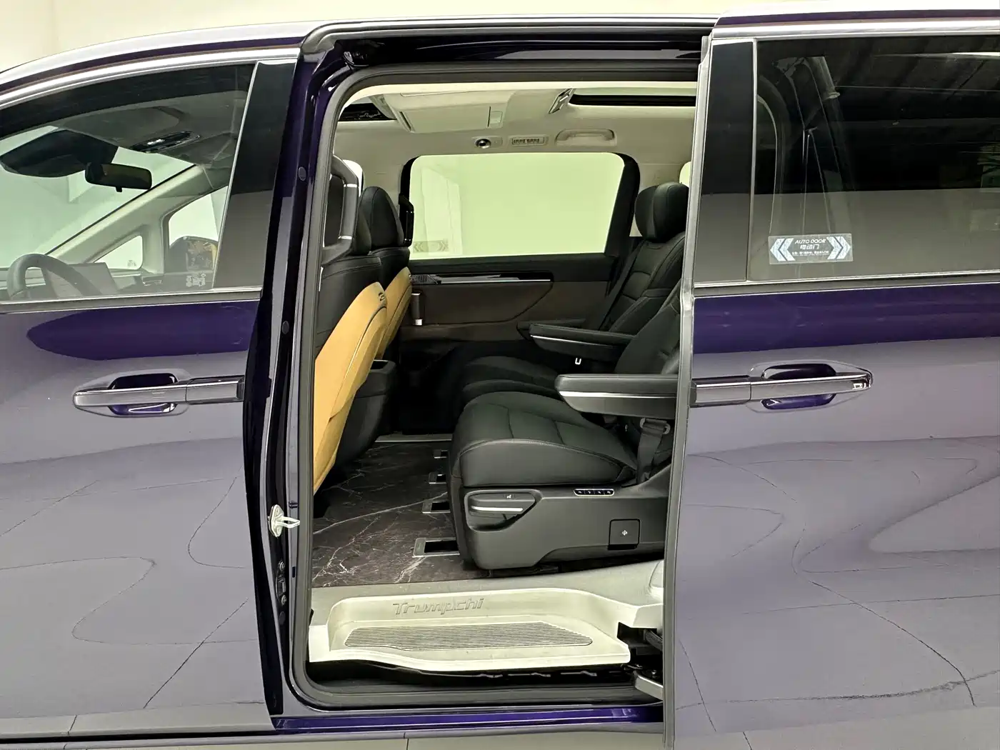 GAC TRUMPCHI E8 NEW ENERGY