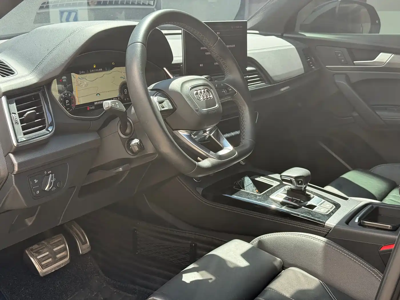 Audi Q5L 2023 40T Luxury Dynamic фото 4