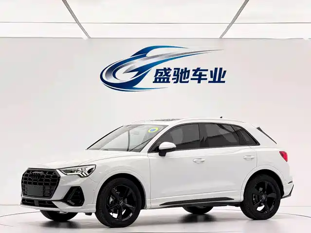 Audi Q3 35 TFSI, Стиль Драйв