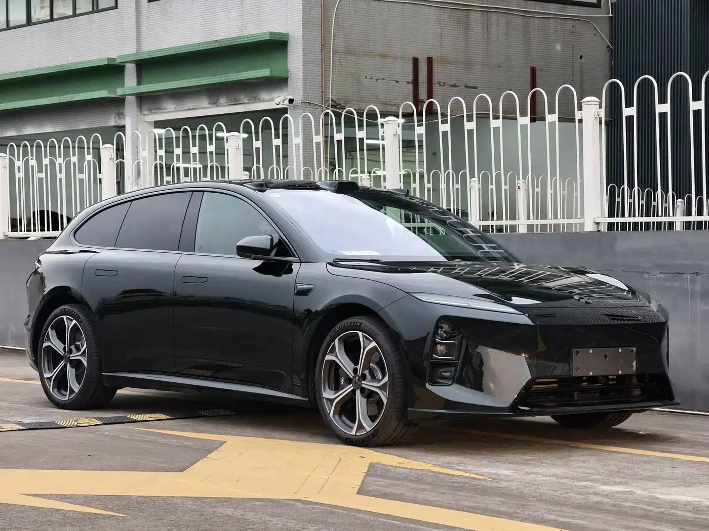 NIO ET5T 2026 2025 75kWh Touring