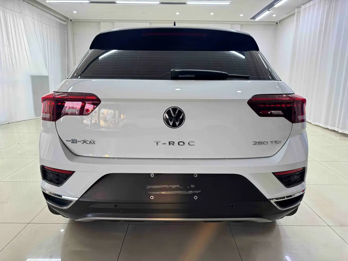 Volkswagen T-ROC 2021 Facelift 280TSI DSG 2WD Elite Smart Connect Edition фото 5