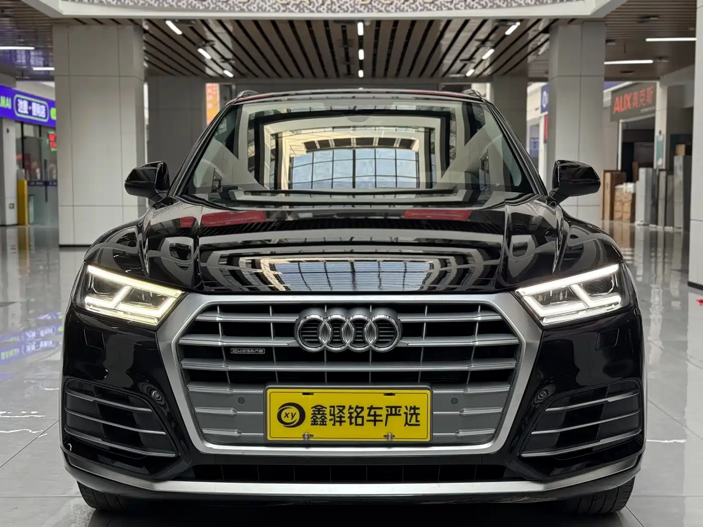 Audi Q5L 2020 Facelift 40 TFSI Honor Fashion фото 2
