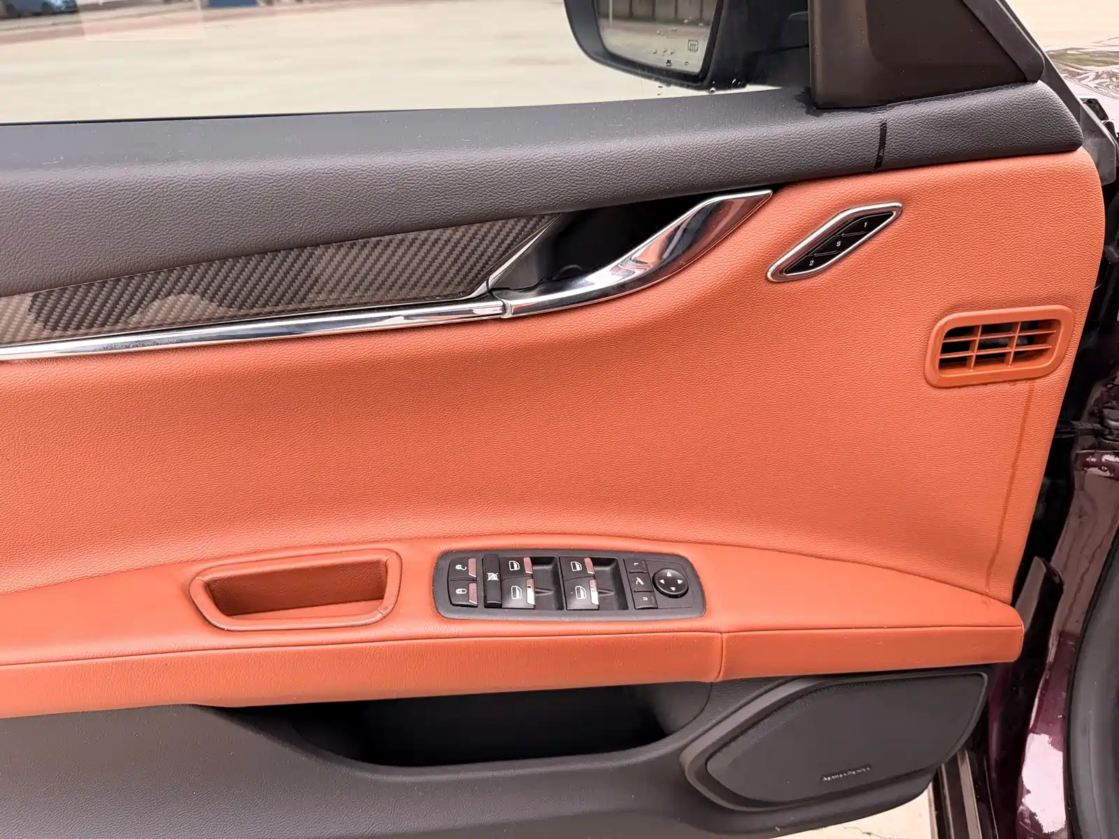 Фото 6 - Maserati Quattroporte
