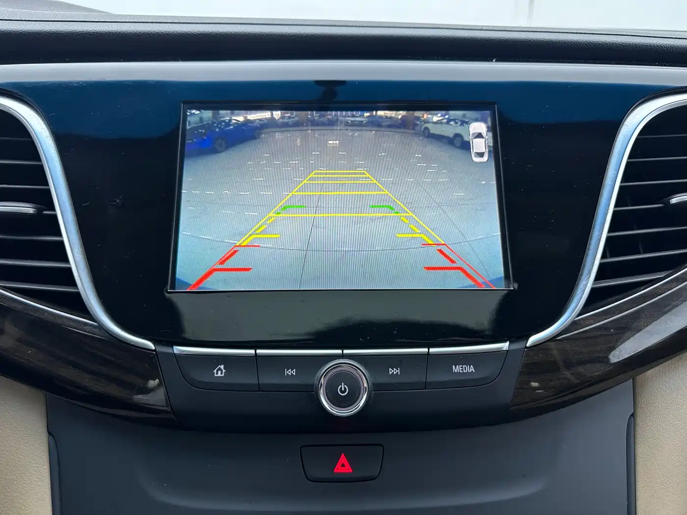 Buick GL8 2017 ES 28T Premium China V фото 13