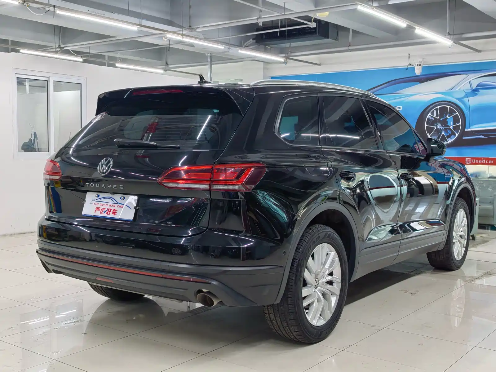 Фото 7 - Volkswagen Touareg