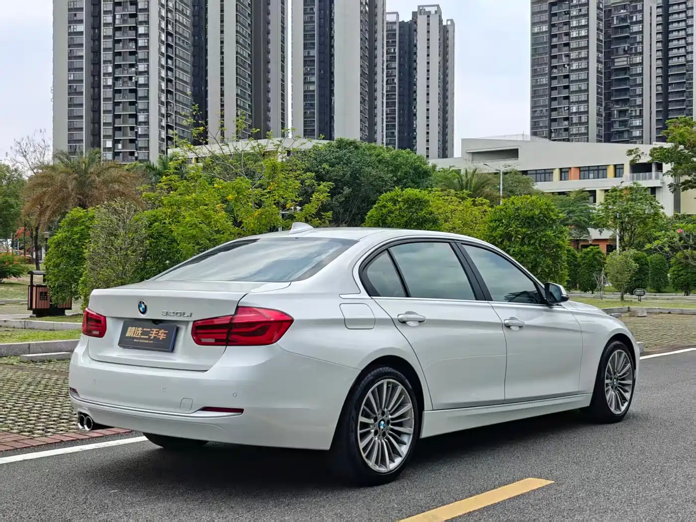 BMW 3 Series 2019 320Li Fashion Type фото 4