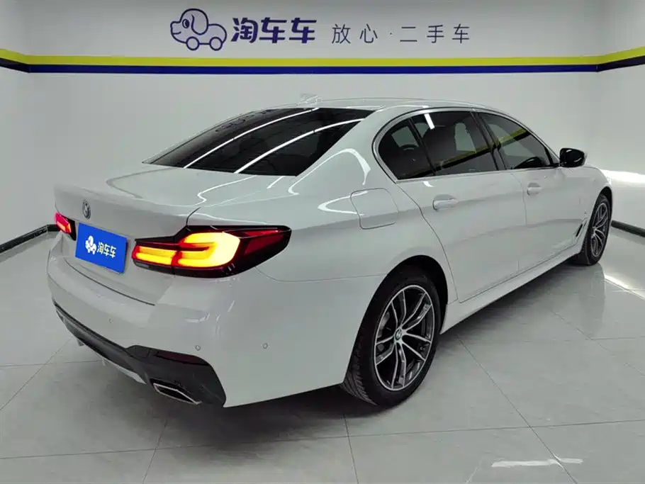 BMW 5 Series 2022 Facelift 525Li M Sport Package фото 3