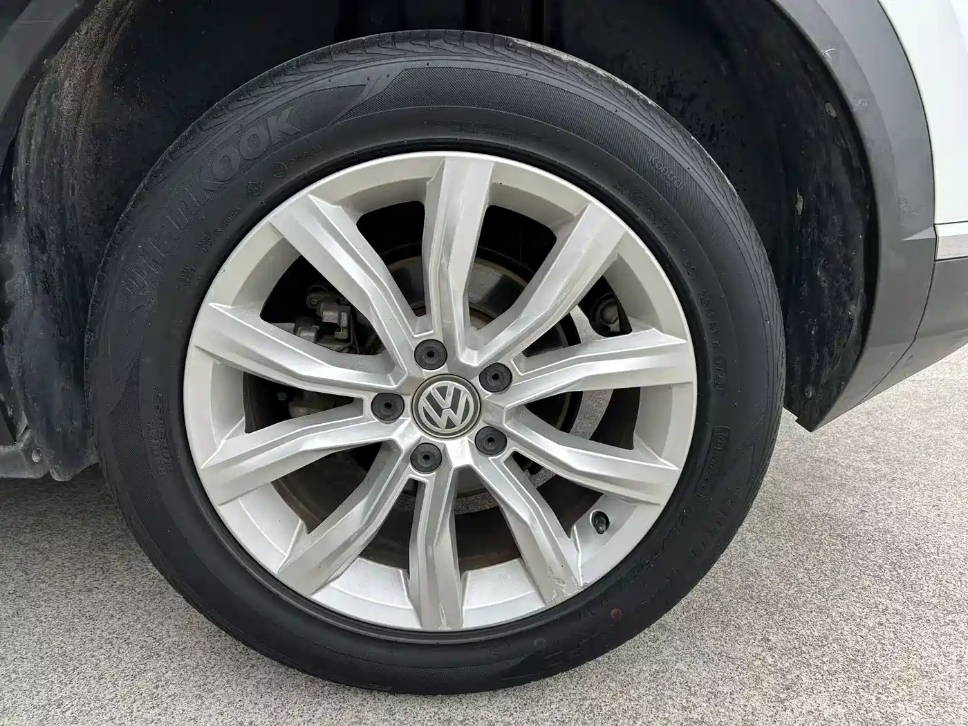 Volkswagen T-ROC 2018 230TSI DSG 2WD Progressive China V фото 20