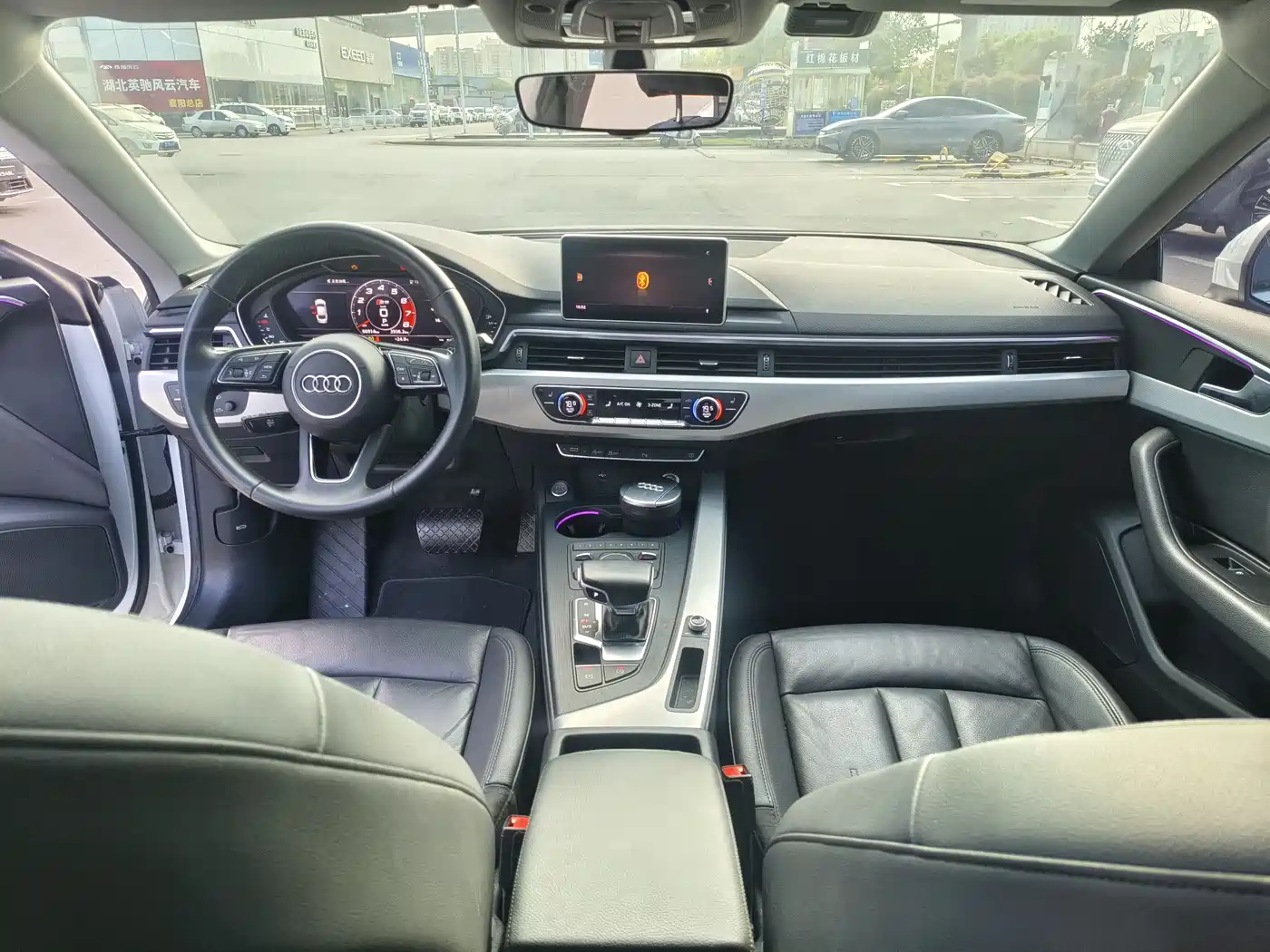 Audi A5 (Import) 2019 Sportback 40 TFSI Fashion фото 2