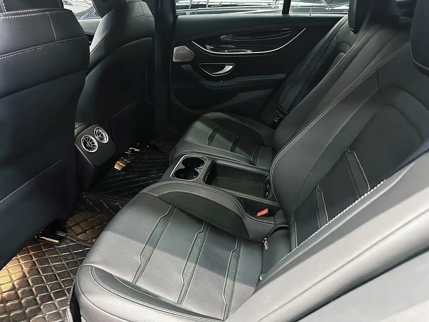 Mercedes-Benz AMG GT 2023 AMG GT 50 4-Door Coupe фото 21