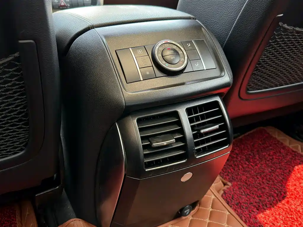 Mercedes-Benz R-Class 2014 R 320 4MATIC Luxury фото 34