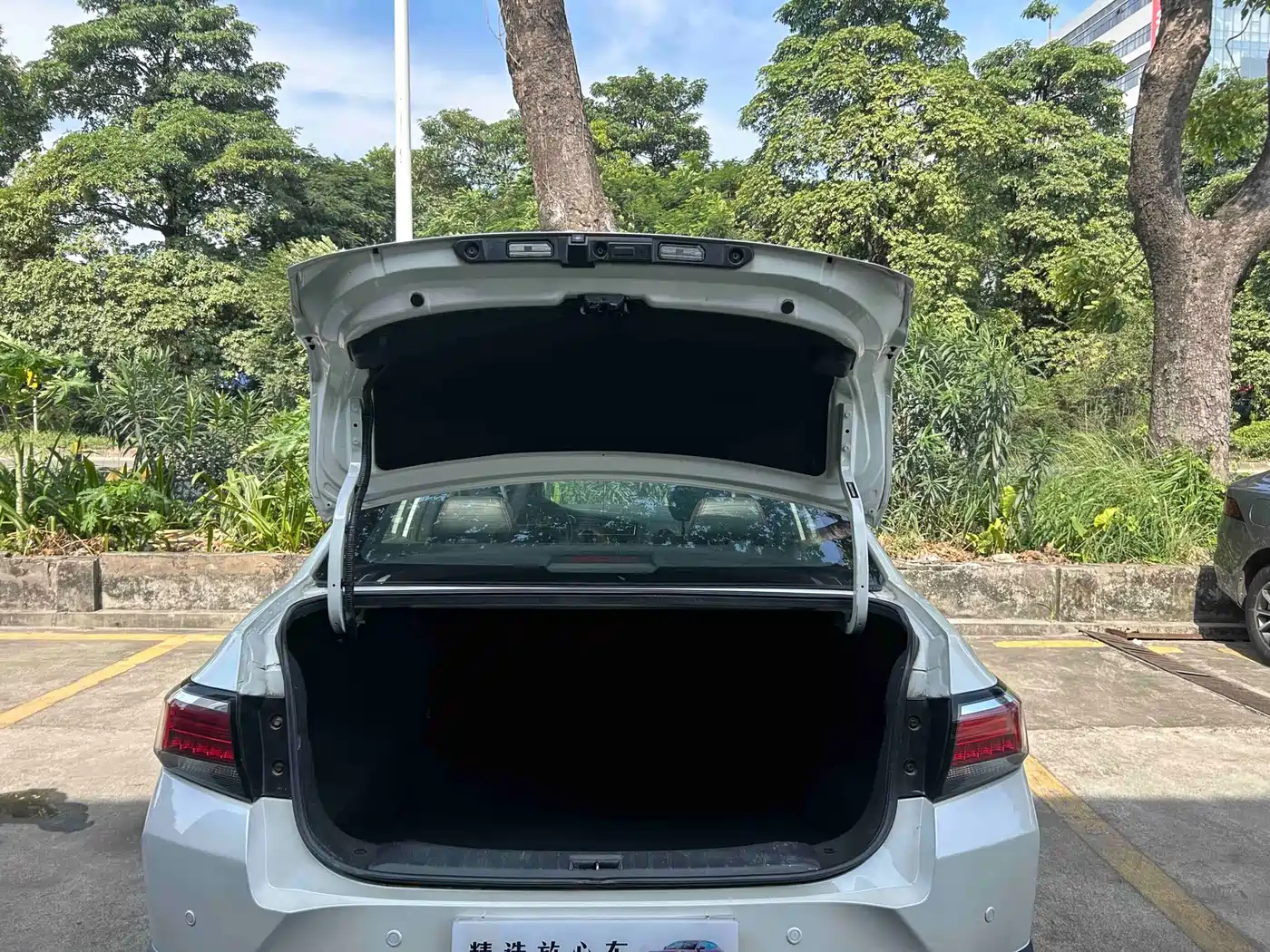 Venucia D60 2018 2018 1.6L CVT Smart Elite Edition