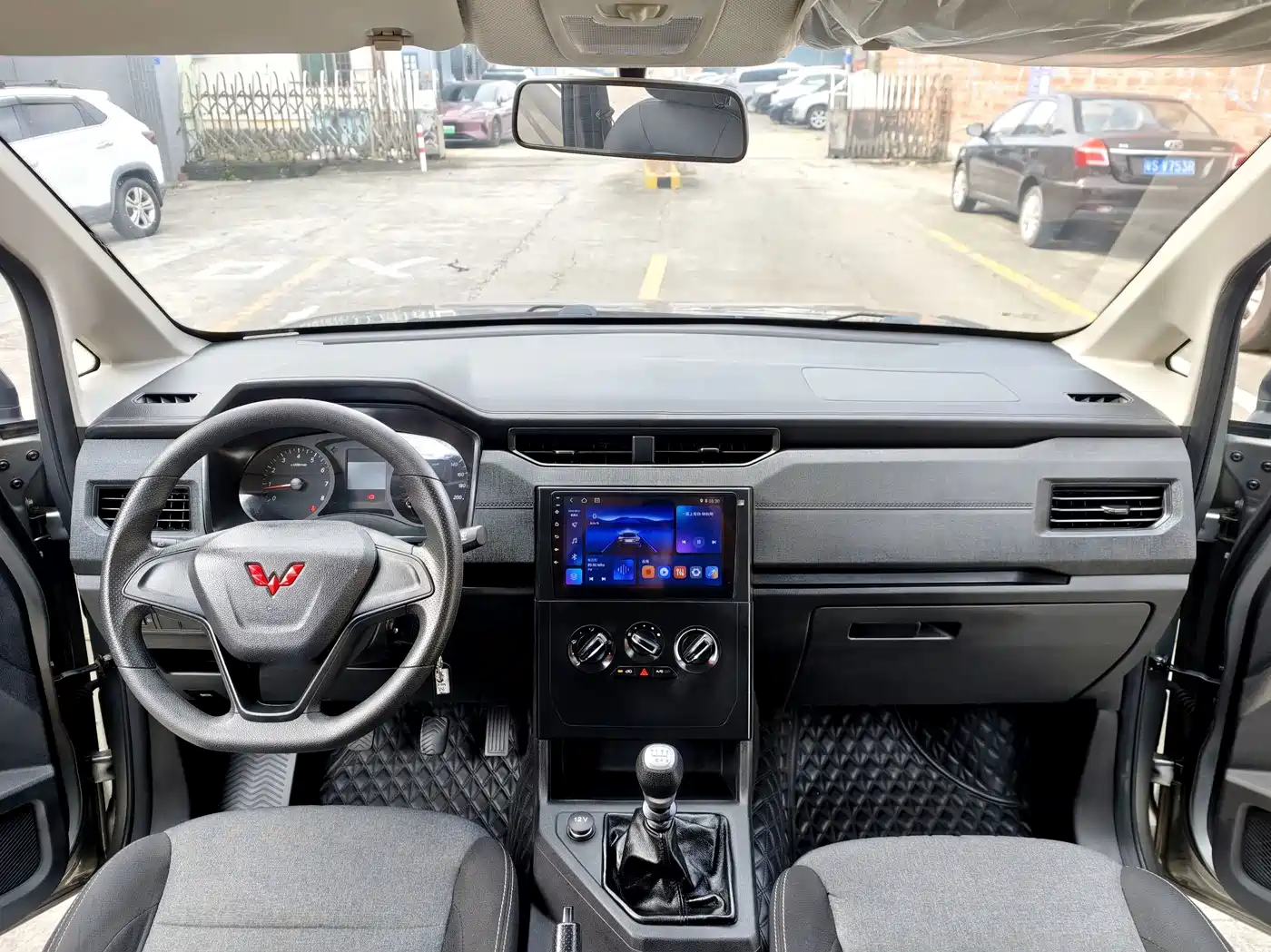 Wuling Motors Wuling Hongguang PLUS 2022 2020 1.5L Manual Standard 5-seater