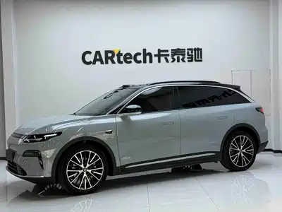Leapmotor C11