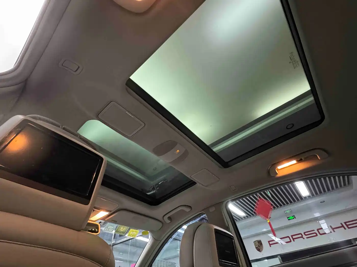 Mercedes-Benz S-Class 2010 S 300 L Luxury фото 9