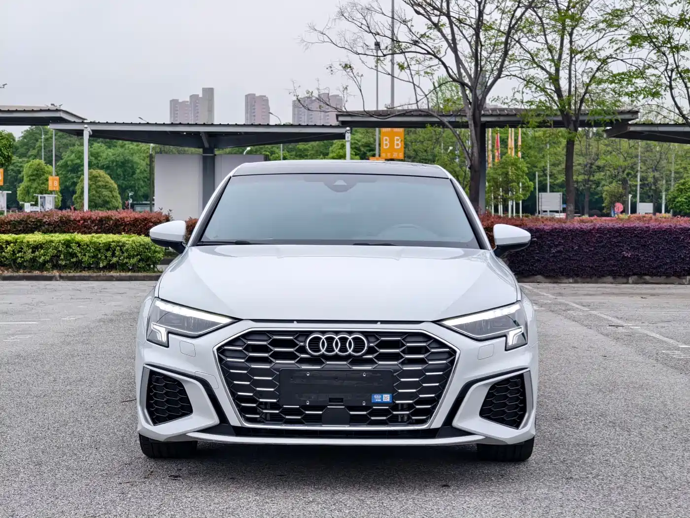 Audi A3 2023 Sportback 35 TFSI Luxury Sport фото 2