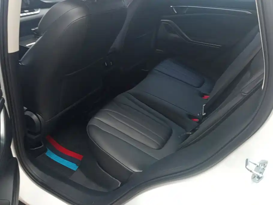 Besturn Bestune T55 2023 2023 1.5T Auto Flying Leap