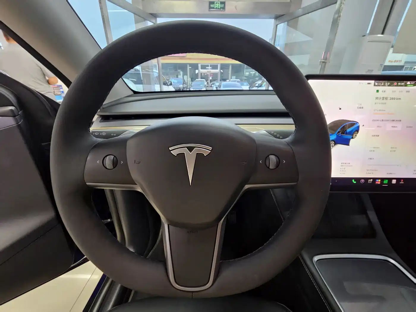 Фото 10 - Tesla Model Y