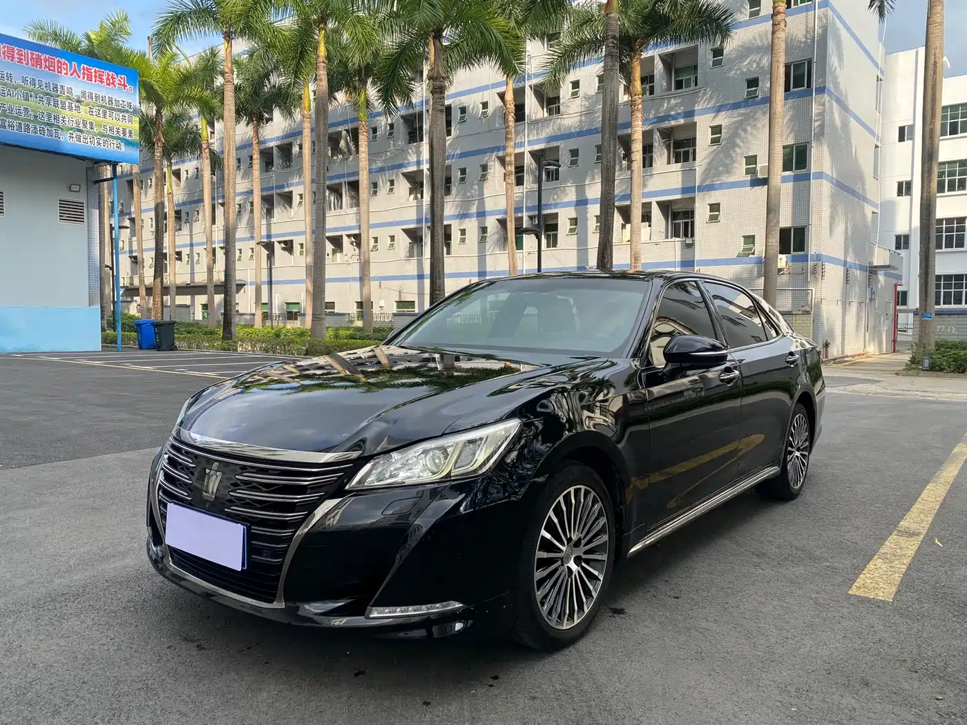 Toyota Crown 2018 2.0T Sport Edition