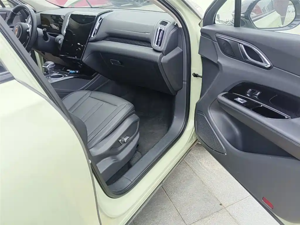 Hongqi HS3 2023 2023 1.5T 2WD Virtue Edition
