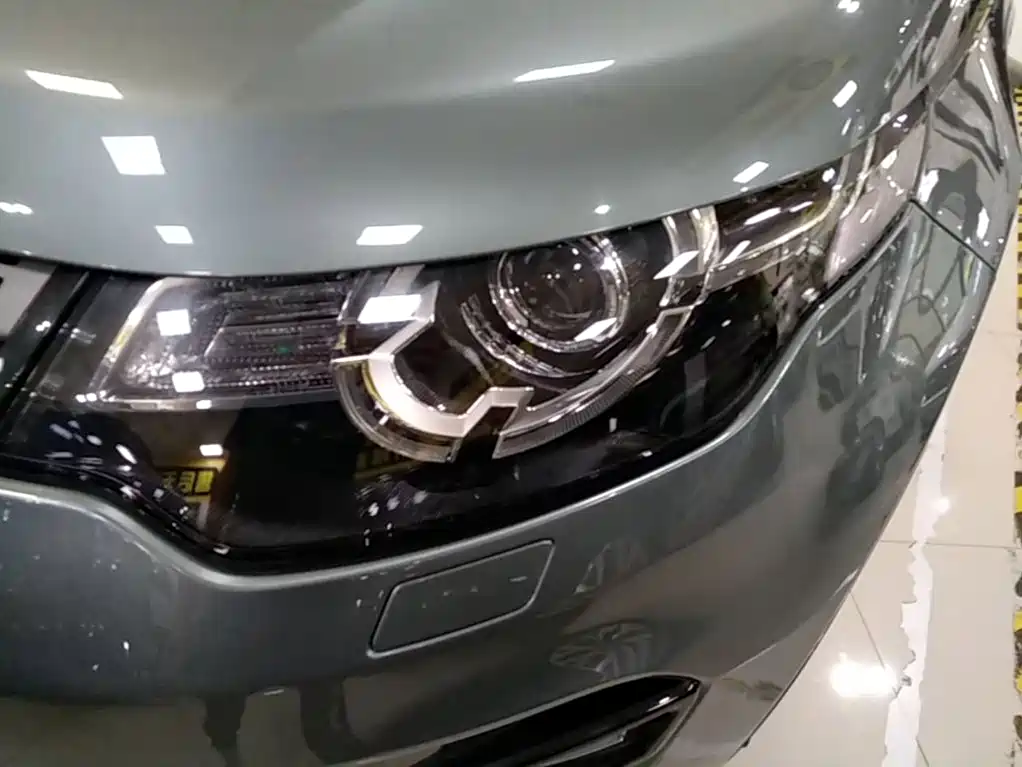 Фото 24 - Land Rover Discovery Sport