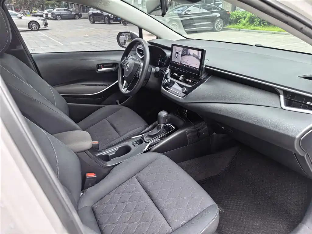Toyota Corolla 2023 1.8L Smart Hybrid Dual Engine Elite Edition фото 19