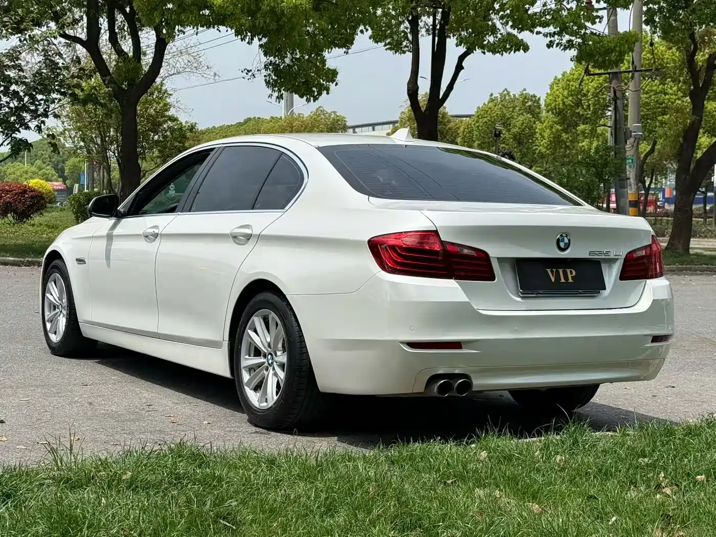BMW 5 Series 2017 520Li Classic Edition фото 7
