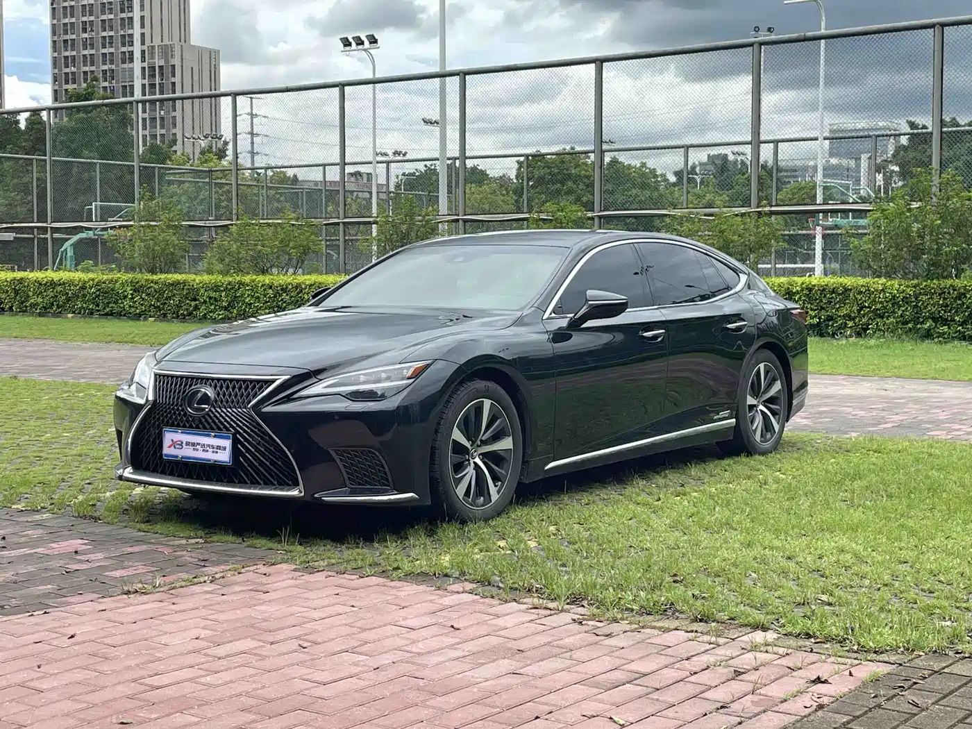 Lexus LS 2022 2021 500h Excellence Edition