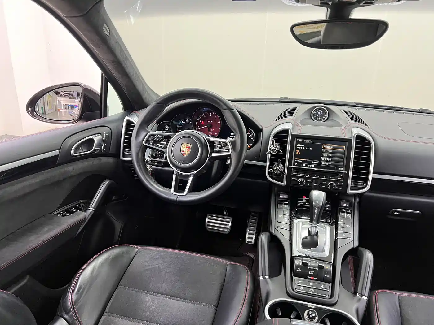 Porsche Cayenne 2015 Cayenne GTS 3.6T фото 22