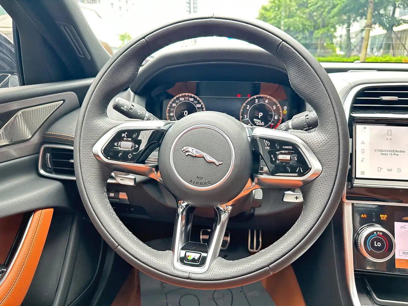 Jaguar XEL 2025 2025 2.0T 250PS R-DYNAMIC 90th Anniversary Edition