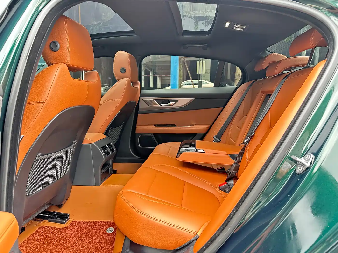 Jaguar XEL 2025 2025 2.0T 250PS R-DYNAMIC 90th Anniversary Edition