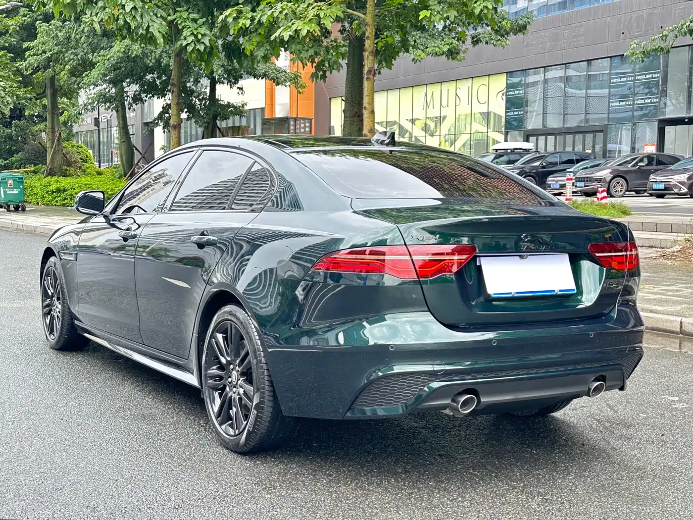 Jaguar XEL 2025 2025 2.0T 250PS R-DYNAMIC 90th Anniversary Edition