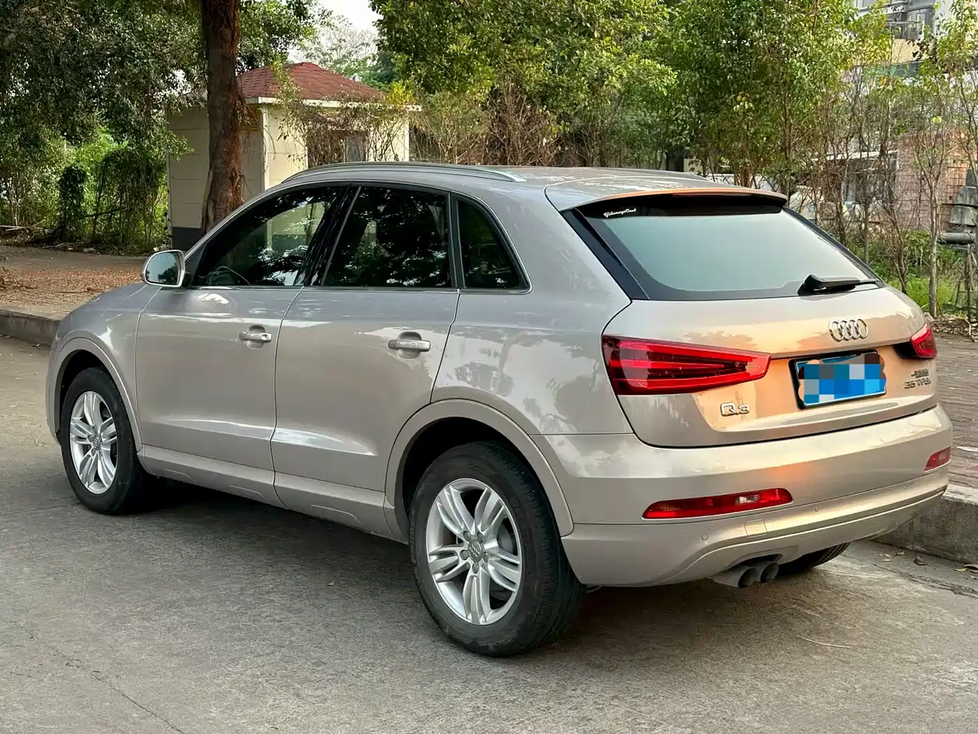 Audi Q3 2015 35 TFSI Comfort фото 9