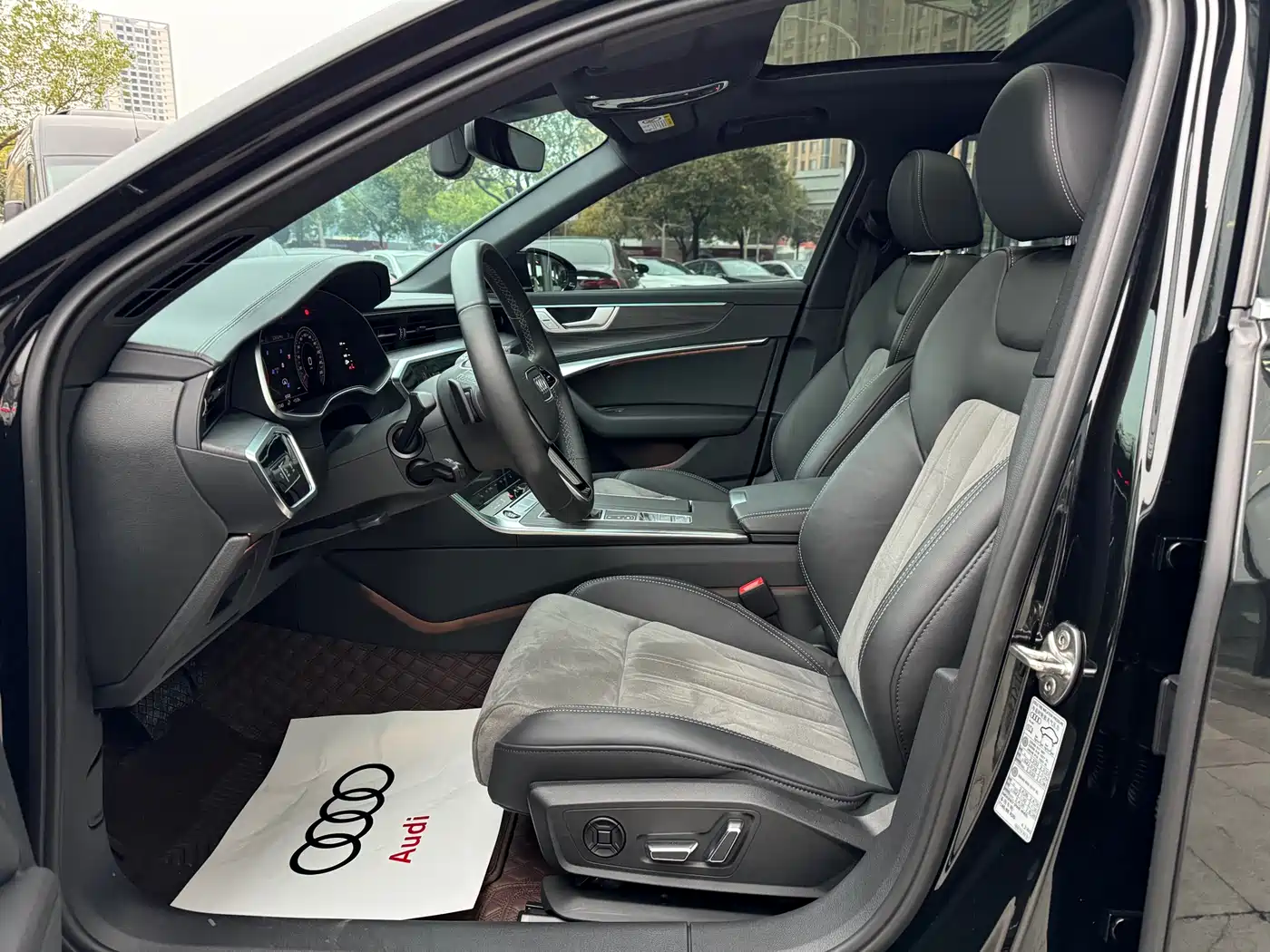 Audi A6L 2024 45 TFSI quattro Premium Dynamic фото 15