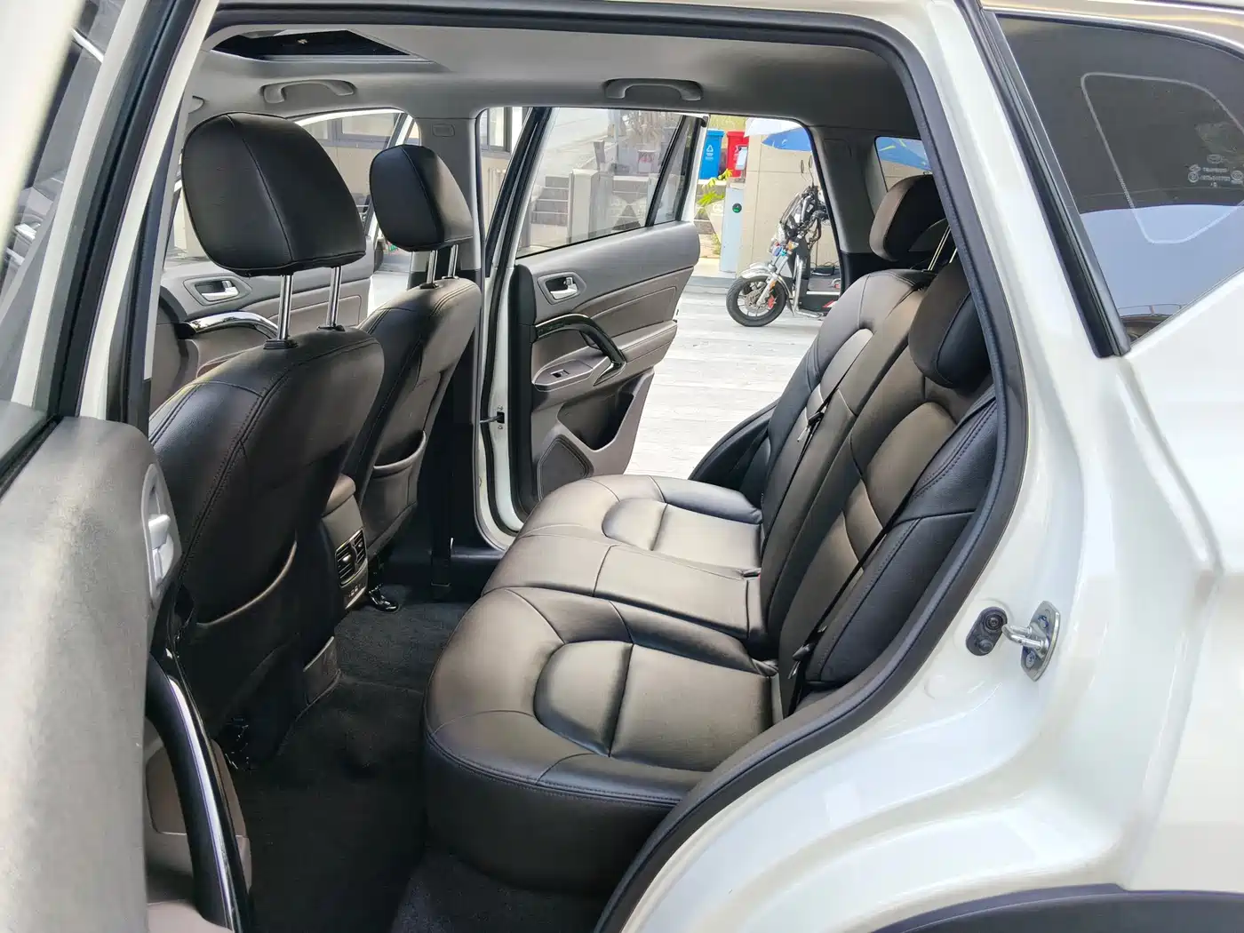 GAC Group GAC Trumpchi PHEV 2018 2019 1.5L Smart Connect Luxury Edition