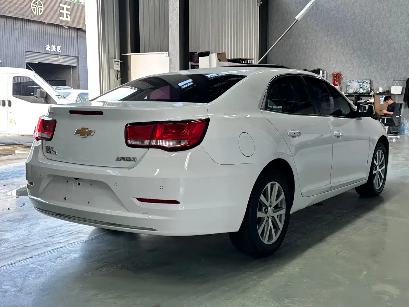 Chevrolet Malibu 2018 530T Automatic Luxury Edition фото 7